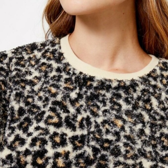 LOFT Leopard Print Fluffy Sherpa Crewneck Size Large - Picture 2 of 10